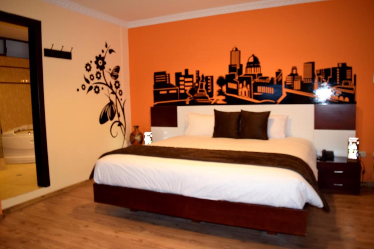 La Kapital Hotel Ambato Esterno foto