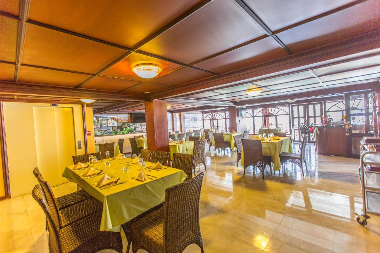 La Kapital Hotel Ambato Esterno foto